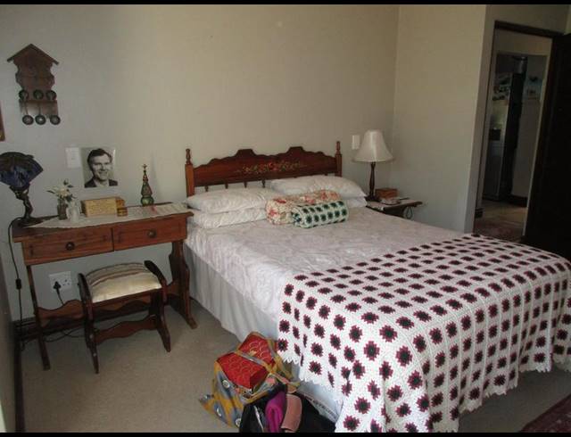 1 BEDROOM TOWNHOUSE FOR SALE IN RETIRE AT MIDSTREAM